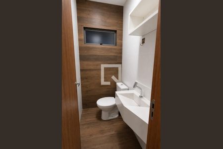 Banheiro  de casa para alugar com 2 quartos, 64m² em Samambaia, Brasília