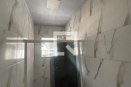 Banheiro de casa para alugar com 1 quarto, 50m² em Parque Duque, Duque de Caxias