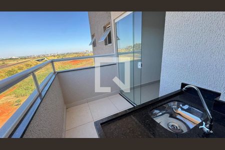 Apartamento para alugar com 2 quartos, 65m² em Novo Mundo, Uberlândia