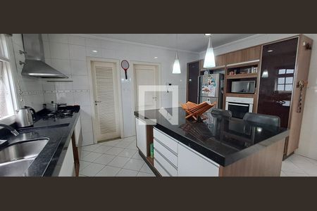 Cozinha de casa à venda com 4 quartos, 380m² em Vila Albertina, São Paulo