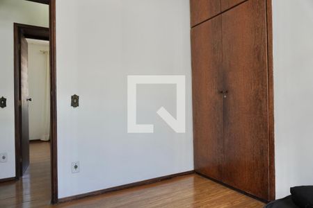 Quarto 1 de apartamento para alugar com 3 quartos, 90m² em Nova Suíça, Belo Horizonte