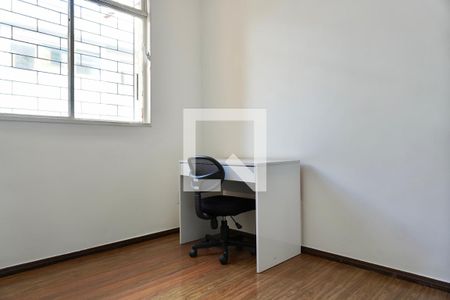 Quarto 1 de apartamento para alugar com 3 quartos, 90m² em Nova Suíça, Belo Horizonte