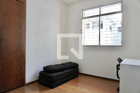Quarto 1 de apartamento para alugar com 3 quartos, 90m² em Nova Suíça, Belo Horizonte
