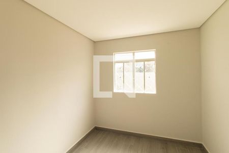 Quarto 2 de casa para alugar com 2 quartos, 115m² em Alto Boqueirão, Curitiba