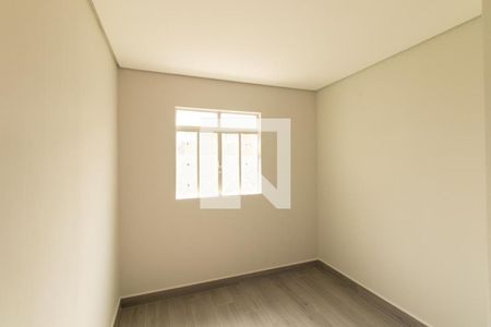 Quarto 2 de casa para alugar com 2 quartos, 115m² em Alto Boqueirão, Curitiba