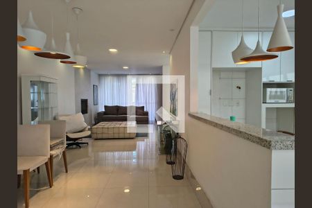 Casa à venda com 3 quartos, 235m² em Tremembé, São Paulo
