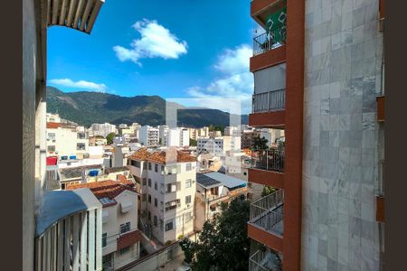Vista da Sala de apartamento para alugar com 2 quartos, 62m² em Vila Isabel, Rio de Janeiro