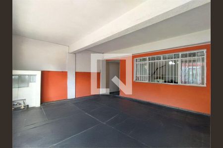 Casa à venda com 3 quartos, 150m² em Jardim Mutinga, São Paulo