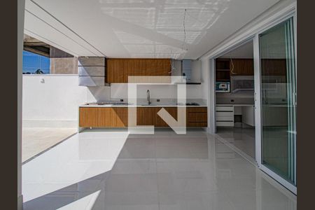 Casa à venda com 4 quartos, 365m² em Alphaville, Barueri