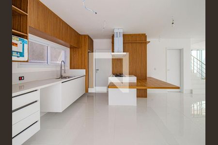 Casa à venda com 4 quartos, 365m² em Alphaville, Barueri