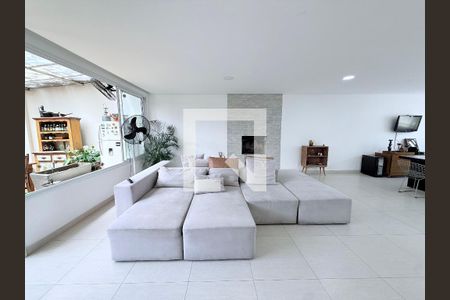 Casa à venda com 4 quartos, 235m² em Tremembé, São Paulo
