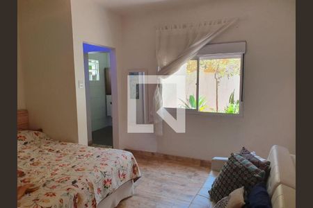 Casa à venda com 3 quartos, 213m² em Vila Duarte, São Paulo