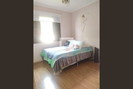 Casa à venda com 3 quartos, 220m² em Jardim Virginia Bianca, São Paulo