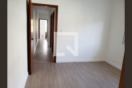 Casa à venda com 3 quartos, 125m² em Jardim Bandeirantes, São Paulo