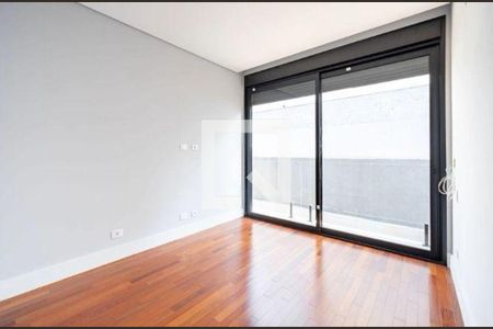 Casa à venda com 4 quartos, 420m² em Alphaville, Barueri