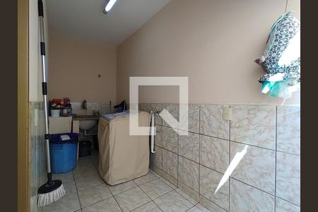Casa para alugar com 6 quartos, 200m² em Cidade Jardim, Uberlândia