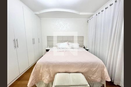 Casa à venda com 4 quartos, 500m² em Horto Florestal, São Paulo