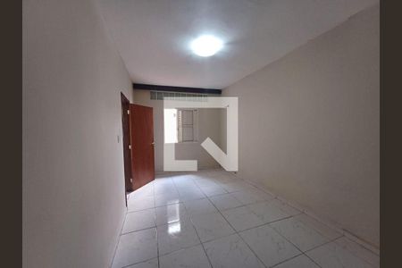 Casa à venda com 3 quartos, 195m² em Vila Pirituba, São Paulo