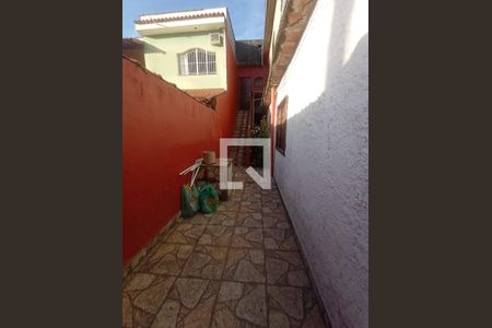 Área de casa para alugar com 2 quartos, 70m² em Cerâmica, Nova Iguaçu
