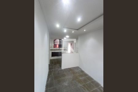 Sala de casa para alugar com 2 quartos, 70m² em Cerâmica, Nova Iguaçu