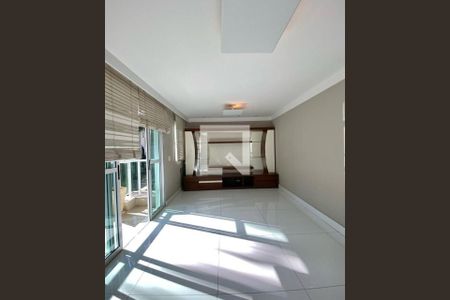 Casa à venda com 4 quartos, 351m² em Horto Florestal, São Paulo