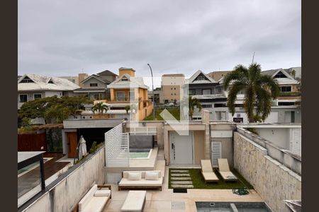 Suíte 1 (Master) - Varanda de casa de condomínio para alugar com 4 quartos, 490m² em Recreio dos Bandeirantes, Rio de Janeiro