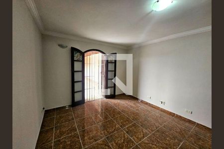 Casa à venda com 3 quartos, 170m² em Jardim Rosa Maria, São Paulo