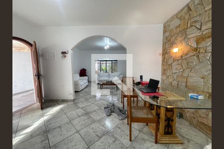 Sala de casa à venda com 4 quartos, 150m² em Jardim Joao Xxiii, São Paulo