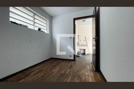 Casa à venda com 3 quartos, 159m² em Jardim Rosa Maria, São Paulo