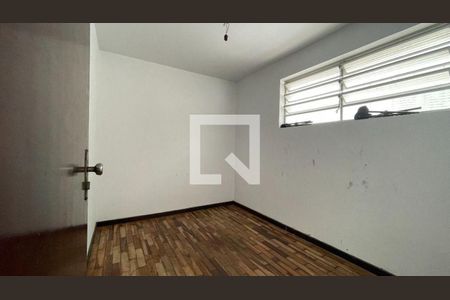 Casa à venda com 3 quartos, 159m² em Jardim Rosa Maria, São Paulo