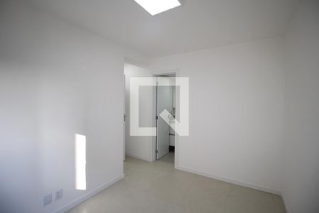 Suíte 1 de apartamento para alugar com 2 quartos, 50m² em Jardim Sabará, Porto Alegre