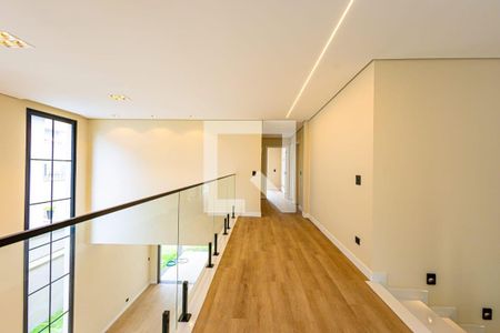 Casa à venda com 4 quartos, 400m² em Alphaville, Barueri
