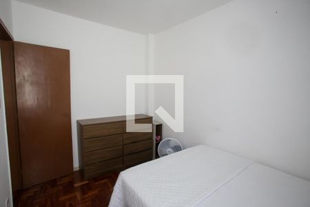 Quarto 1 de apartamento para alugar com 3 quartos, 59m² em Freguesia (jacarepaguá), Rio de Janeiro