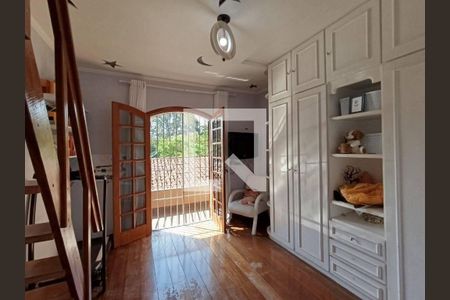 Casa à venda com 3 quartos, 250m² em Parque Ipe, São Paulo