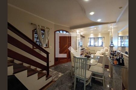 Casa à venda com 3 quartos, 250m² em Parque Ipe, São Paulo