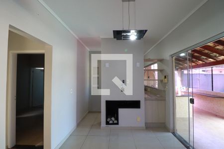 Sala de casa para alugar com 2 quartos, 200m² em Ribeirânia, Ribeirão Preto