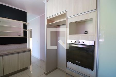 Cozinha  de casa para alugar com 2 quartos, 200m² em Ribeirânia, Ribeirão Preto