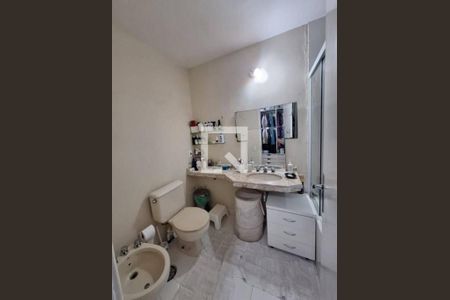 Casa à venda com 3 quartos, 300m² em Jardim Rosa Maria, São Paulo