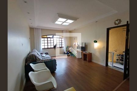 Casa à venda com 3 quartos, 174m² em Jardim Rosa Maria, São Paulo