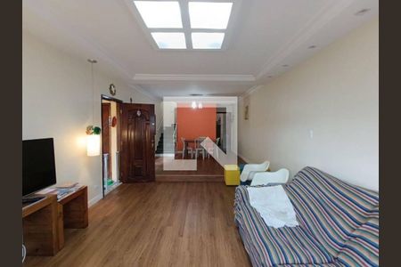 Casa à venda com 3 quartos, 174m² em Jardim Rosa Maria, São Paulo