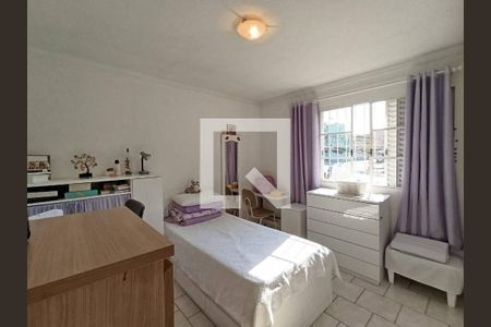 Casa à venda com 3 quartos, 100m² em Jardim Arpoador, São Paulo