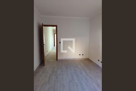 Casa à venda com 3 quartos, 180m² em Jardim Sao Jose (Zona Norte), São Paulo