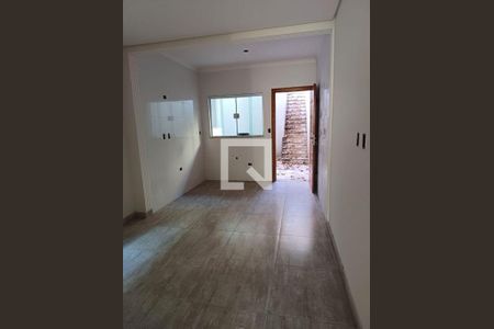 Casa à venda com 3 quartos, 180m² em Jardim Sao Jose (Zona Norte), São Paulo