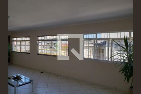 Casa à venda com 4 quartos, 430m² em Vila Penteado, São Paulo
