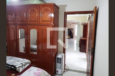 Casa à venda com 4 quartos, 430m² em Vila Penteado, São Paulo