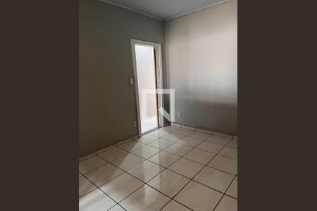 Quarto de casa para alugar com 3 quartos, 228m² em Vila Leopoldina, Duque de Caxias