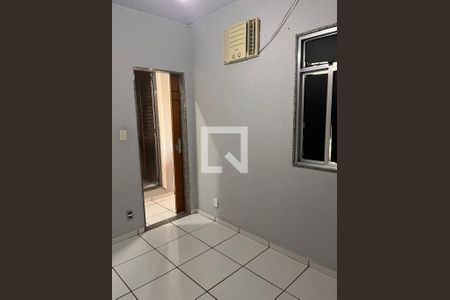 Quarto de casa para alugar com 3 quartos, 228m² em Vila Leopoldina, Duque de Caxias