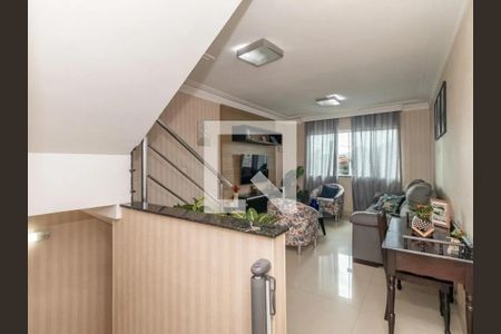 Casa à venda com 3 quartos, 110m² em Vila Boacava, São Paulo