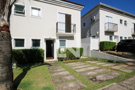 Fachada Casa de casa de condomínio para alugar com 3 quartos, 90m² em Vila Appia Antica, Cotia