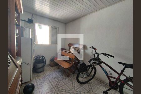 Casa à venda com 2 quartos, 140m² em Jardim Arpoador, São Paulo
